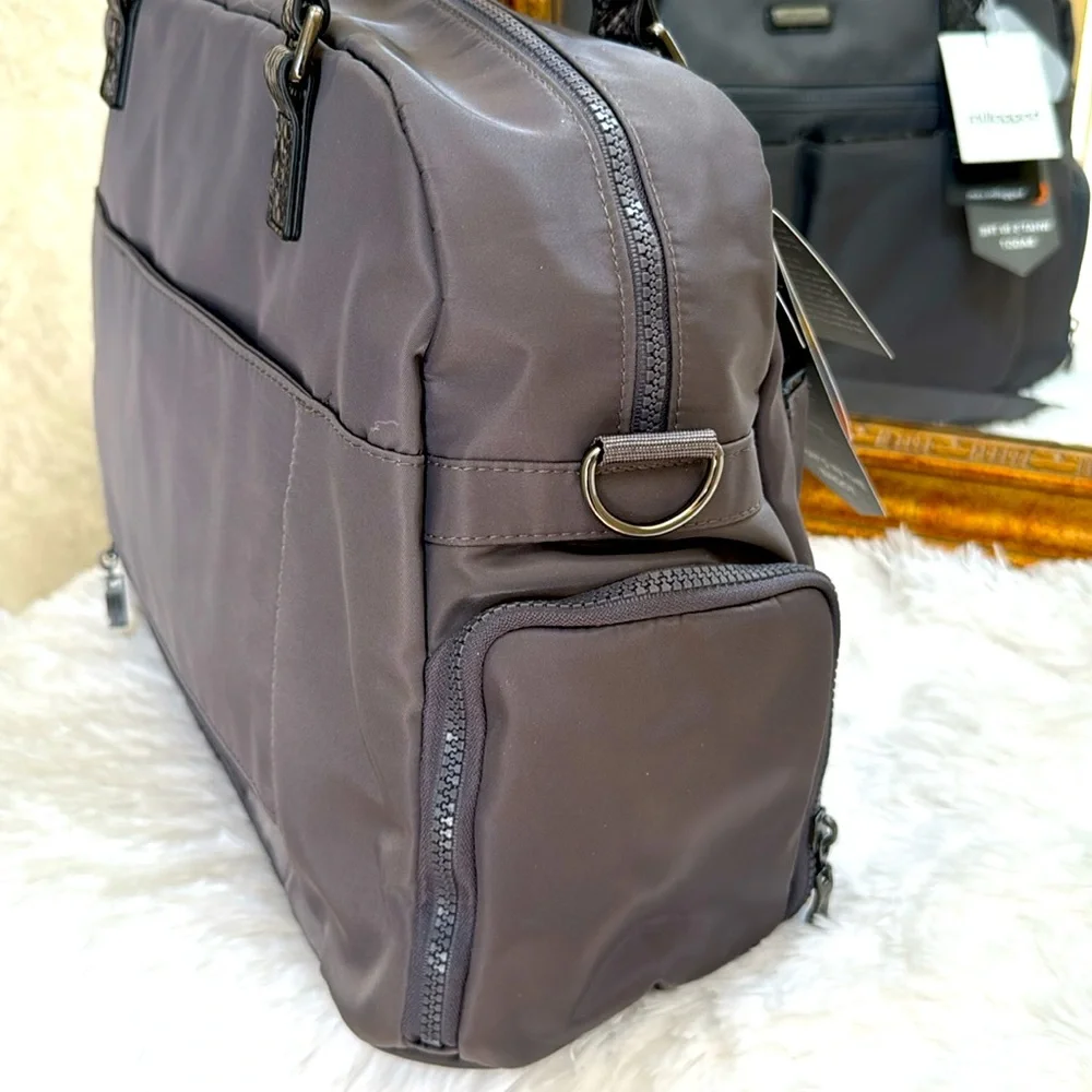 New Baggallini Fifth Avenue Weekender Bag. Gray w/snakeskin look handles & trim
